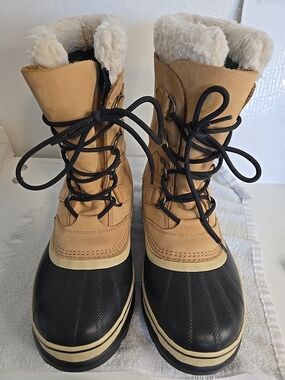 SOREL Women's Size 9 Caribou Waterproof Boot for Winter Buff Leather Tan 0496